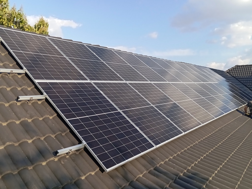 Instalacija 10,8kW trofaznog On-Grid solarnog sistema 2026 godine - Orom